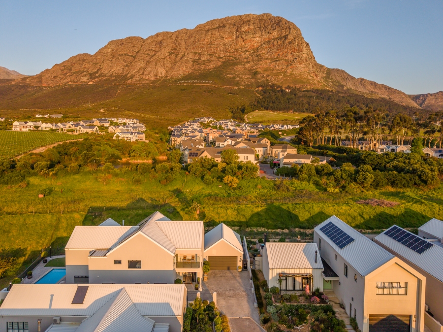4 Bedroom Property for Sale in Franschhoek Western Cape